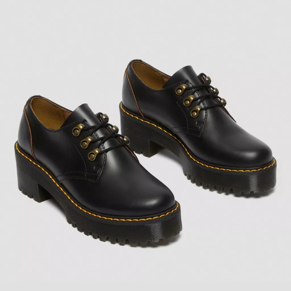 Dr. Marten’s Leona Lo Vintage Smooth Leather Heeled Shoe